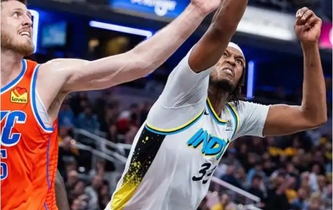 爱游戏-西亚卡姆意外战胜阿森纳，重返赛场引爆全场！